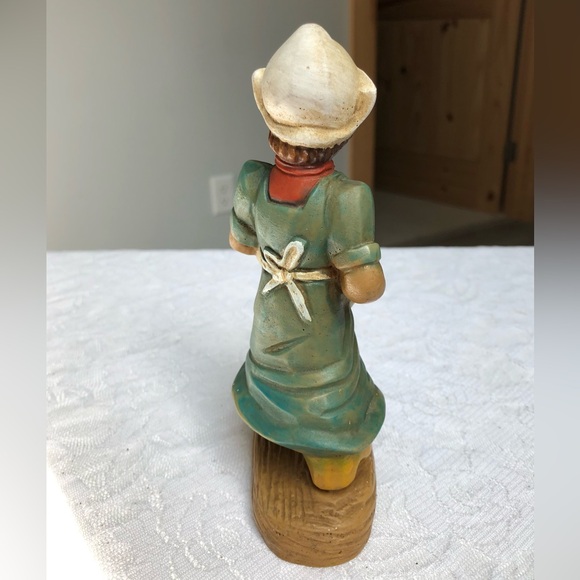 Vintage Dutch Holland Girl Figurine - Picture 4 of 7
